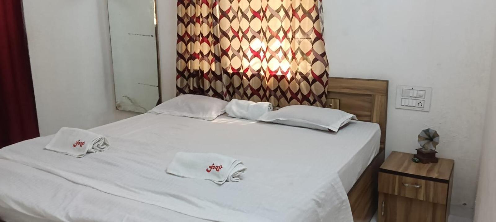 Junglee Nest Holiday Home & Huts マハバレシュワール 部屋 写真